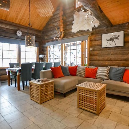 Yllaeshilla Cottage Äkäslompolo Εξωτερικό φωτογραφία