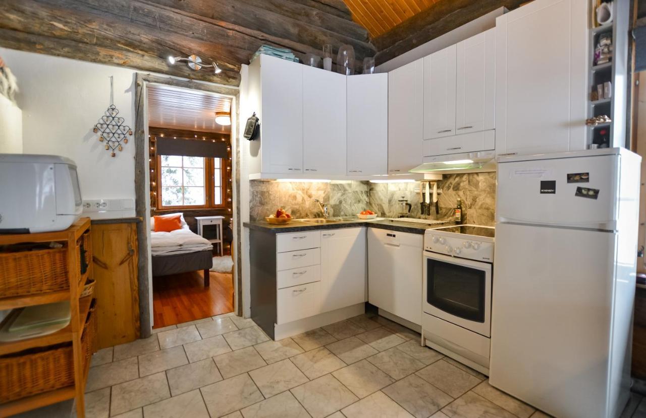 Yllaeshilla Cottage Äkäslompolo Εξωτερικό φωτογραφία
