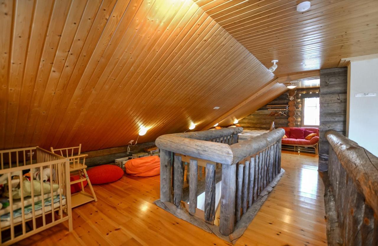 Yllaeshilla Cottage Äkäslompolo Εξωτερικό φωτογραφία