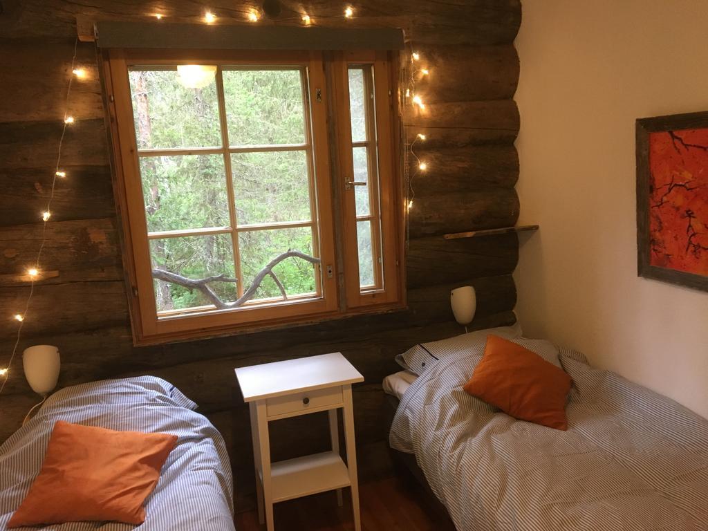 Yllaeshilla Cottage Äkäslompolo Εξωτερικό φωτογραφία