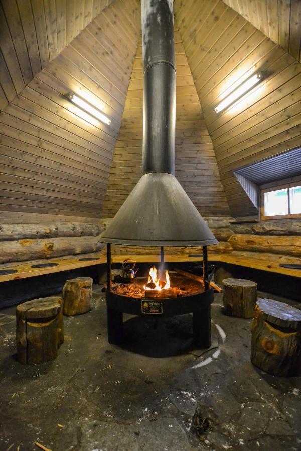 Yllaeshilla Cottage Äkäslompolo Εξωτερικό φωτογραφία